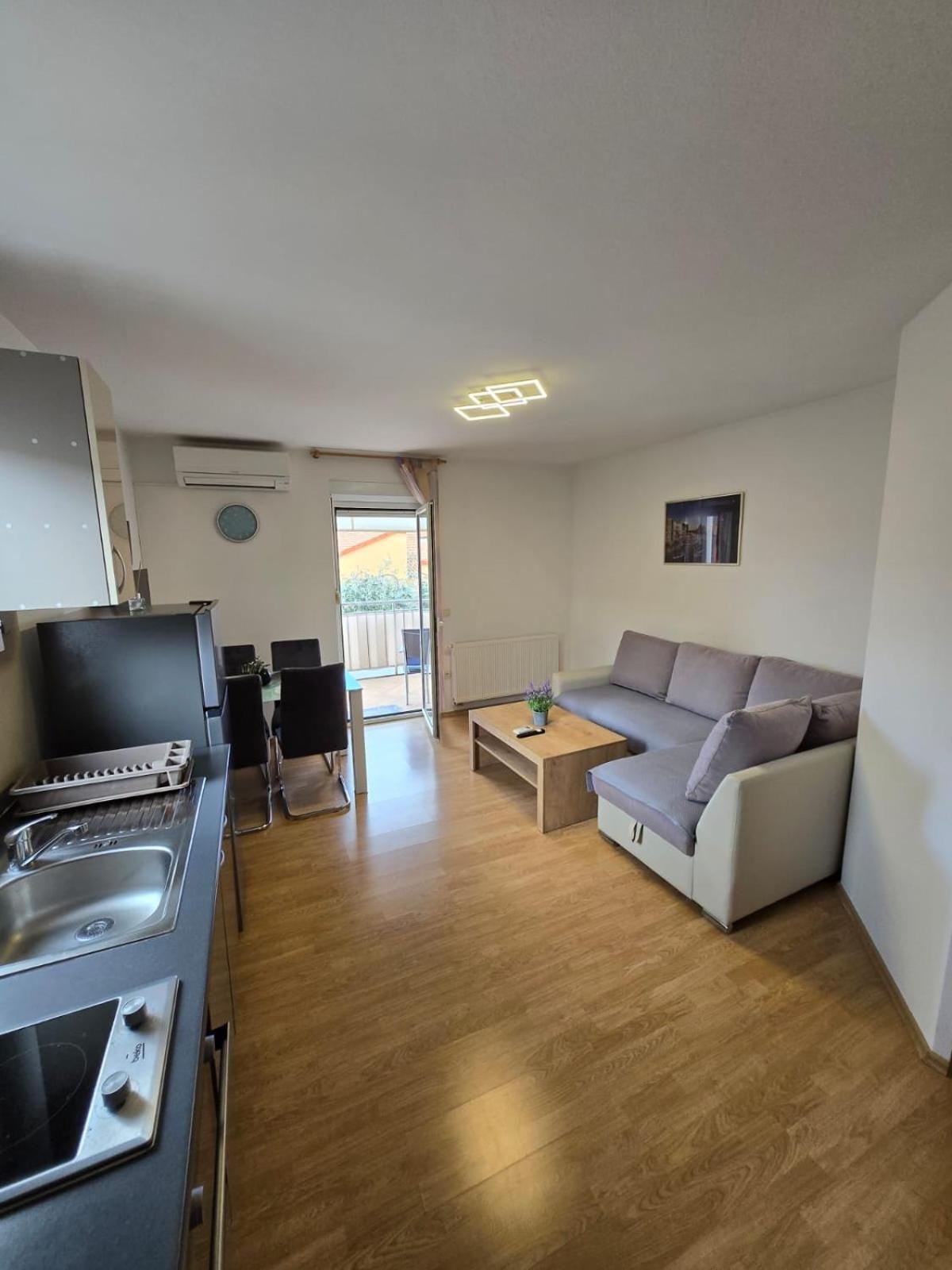 Lipa Apartman Zadar Eksteriør bilde